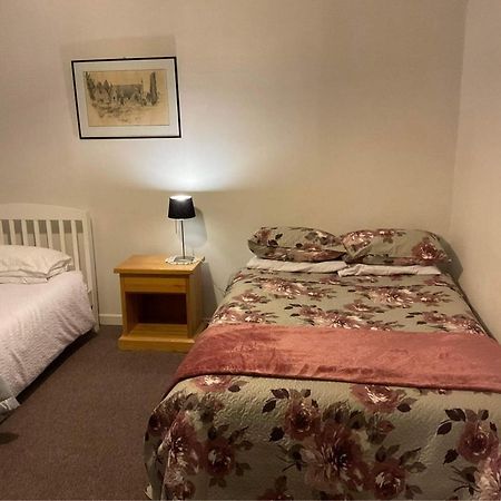 Bungalow On Centre Apartment Invercargill Bagian luar foto