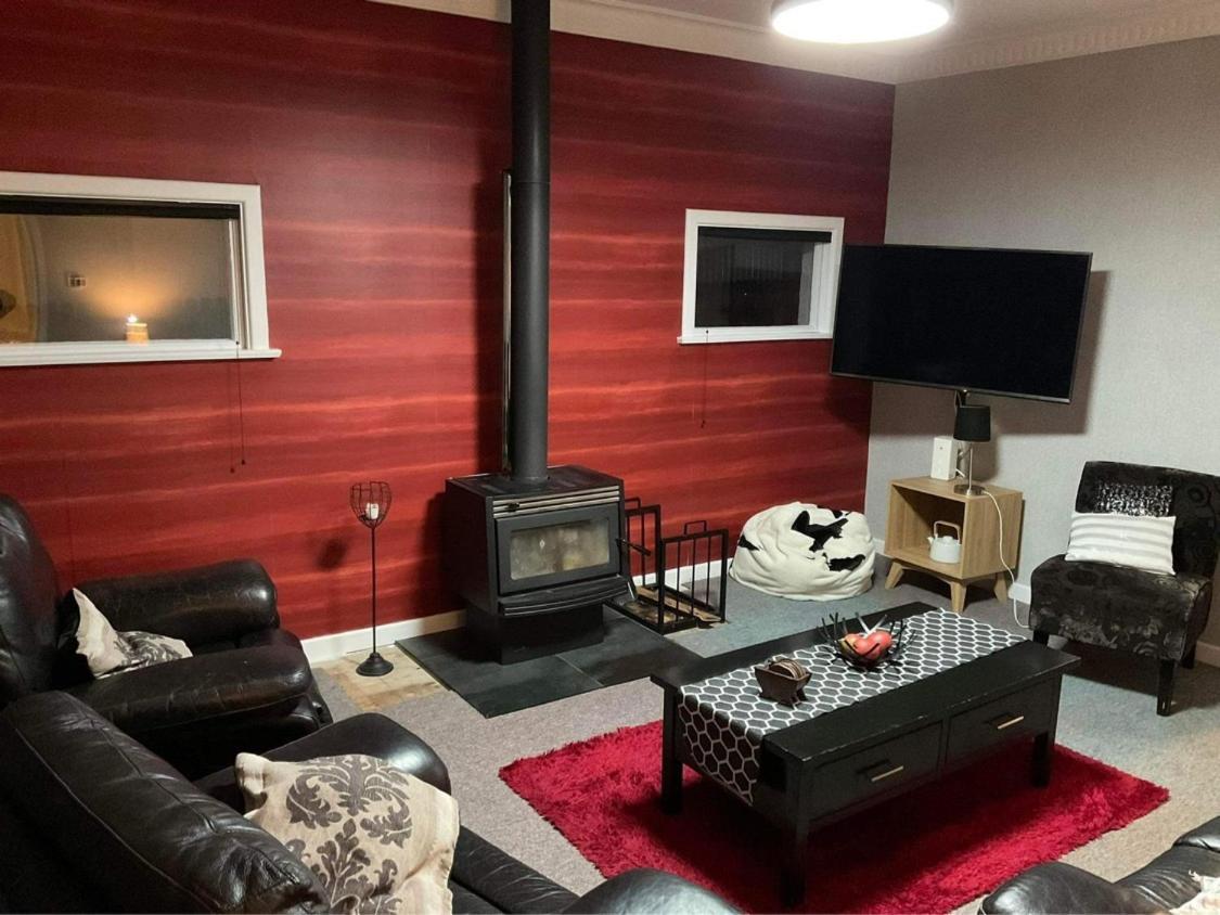 Bungalow On Centre Apartment Invercargill Bagian luar foto